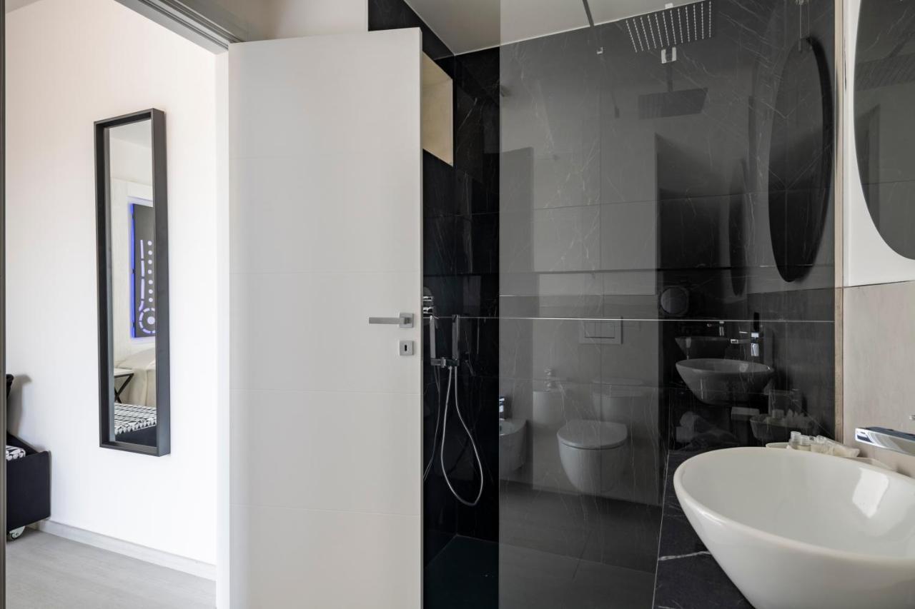 Cara A Bentu - Charming Rooms Tortoli Exterior photo
